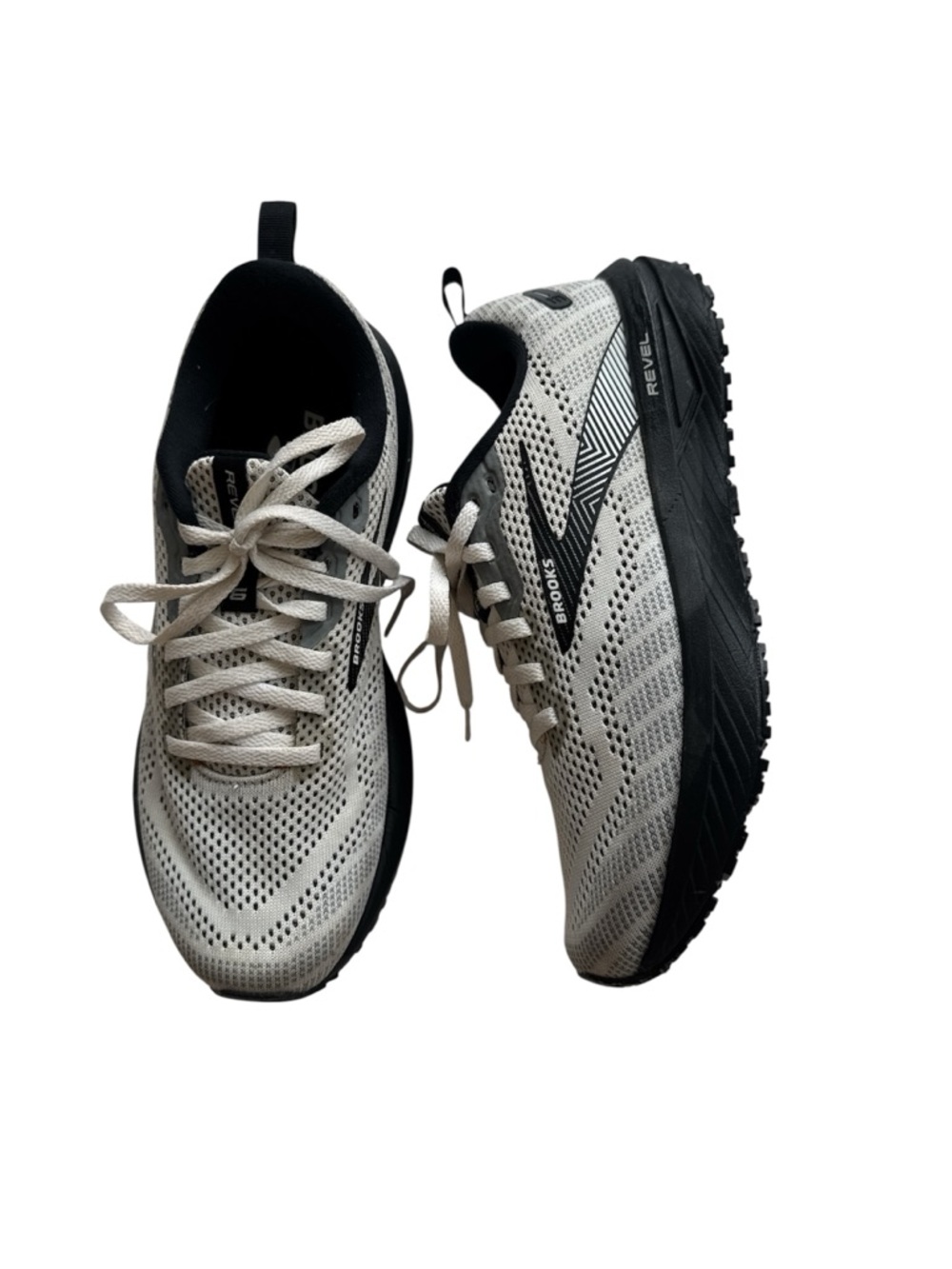 Brooks Revel 6 Womens Running Shoes White Black 1203861B121 Size 8.5